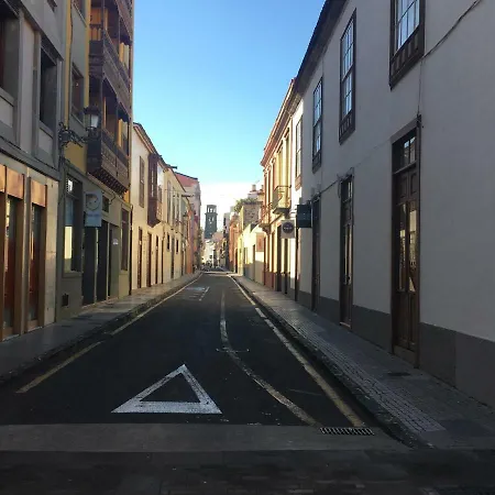 La Rua 34 アパート