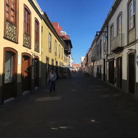 La Rua 34 公寓 *